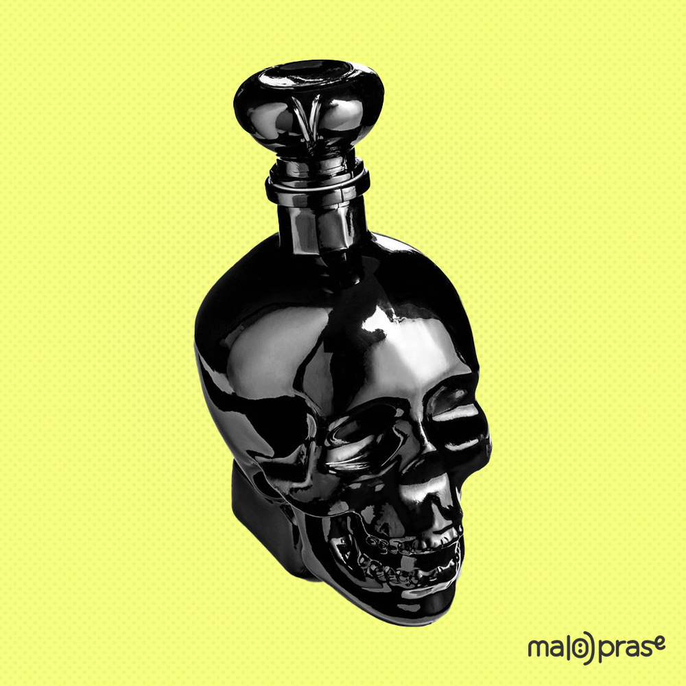 skull-flasa-side.jpg